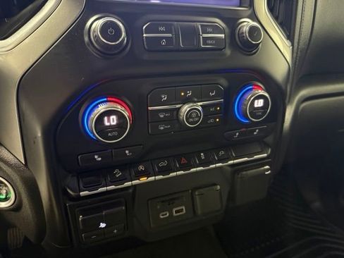 Used 2019 Chevrolet Silverado 1500 LT w/ All-Star Edition AWD/4WD image 19