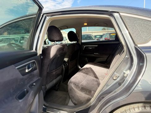 Used 2013 Nissan Altima 2.5 SV image 17