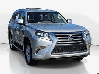 Used 2017 Lexus GX 460 AWD/4WD video 3