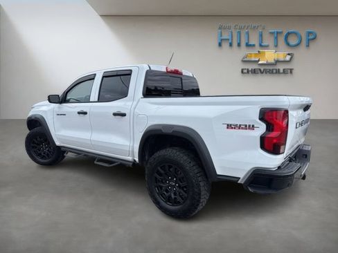Used 2025 Chevrolet Colorado Trail Boss image 10
