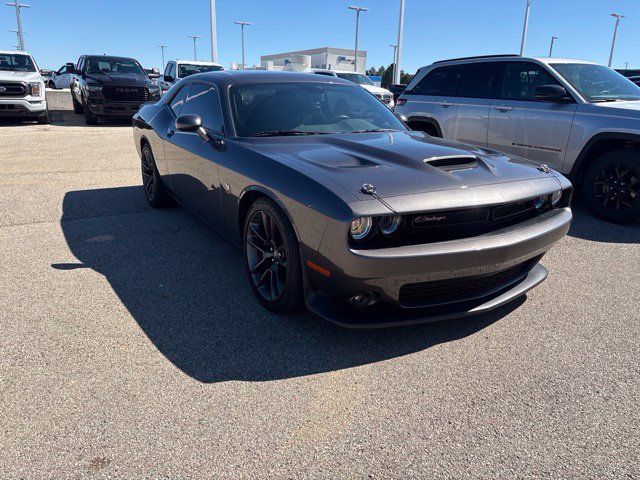 Used 2021 Dodge Challenger R/T Scat Pack RWD image 3