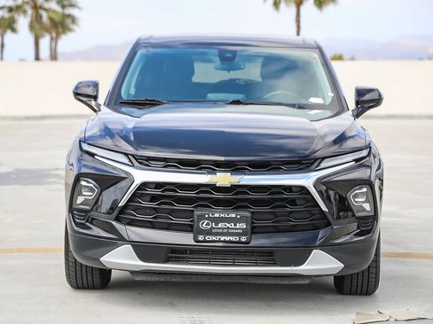 Used 2023 Chevrolet Blazer LT AWD/4WD image 2