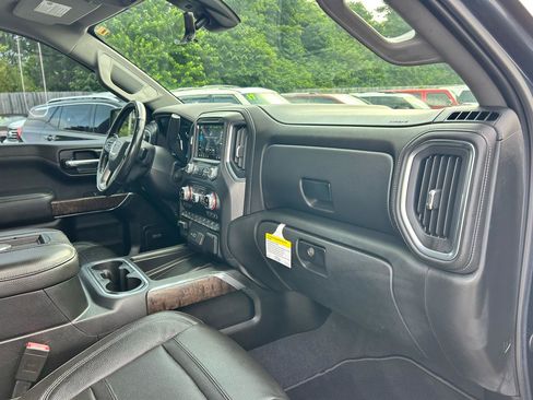 Used 2019 GMC Sierra 1500 Denali w/ Denali Ultimate Package AWD/4WD image 8
