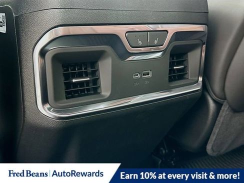 New 2025 GMC Sierra 2500 Denali Ultimate image 16