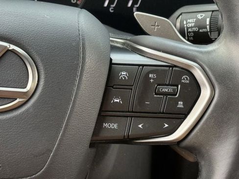 Used 2024 Lexus NX 250 FWD w/ Towing Package (2000 Lbs) image 14