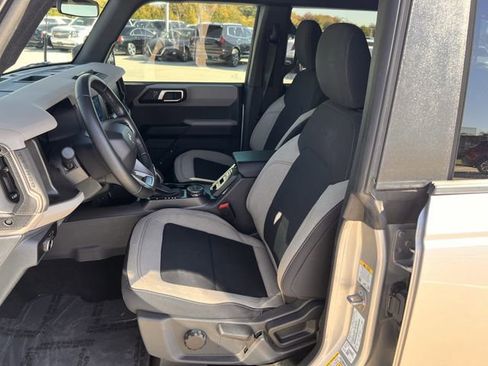 Used 2023 Ford Bronco Big Bend image 23