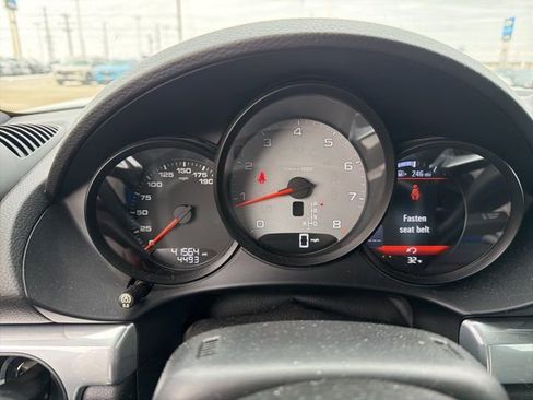Used 2018 Porsche 718 Cayman S image 8