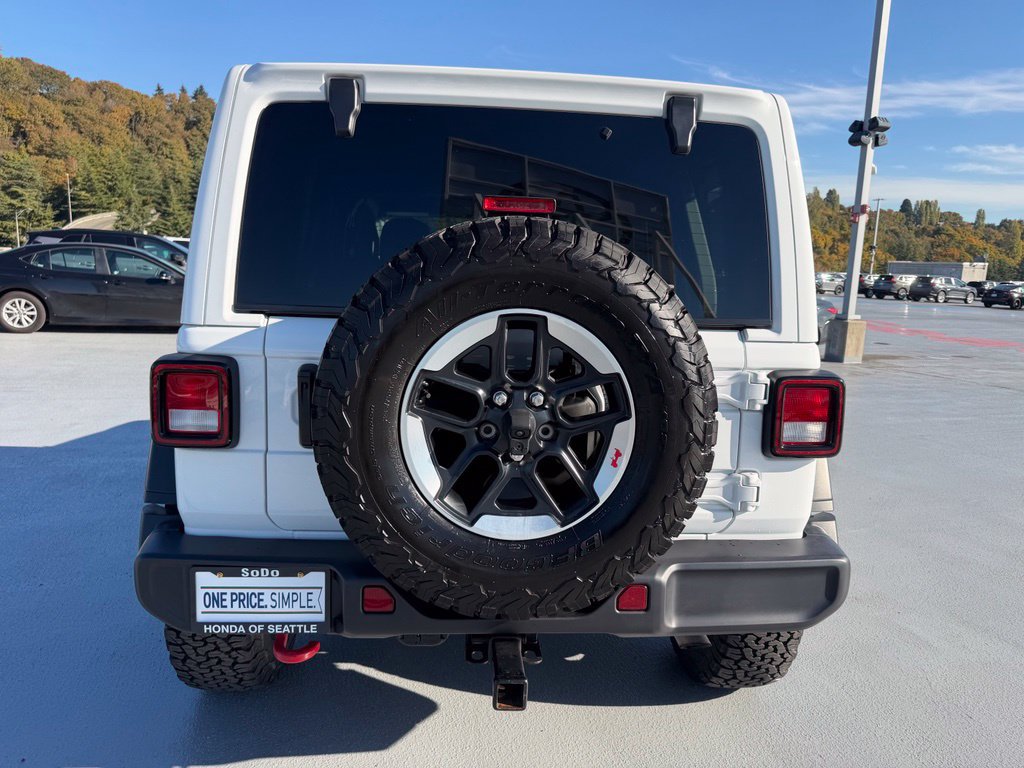 Used 2022 Jeep Wrangler Unlimited Rubicon AWD/4WD image 4