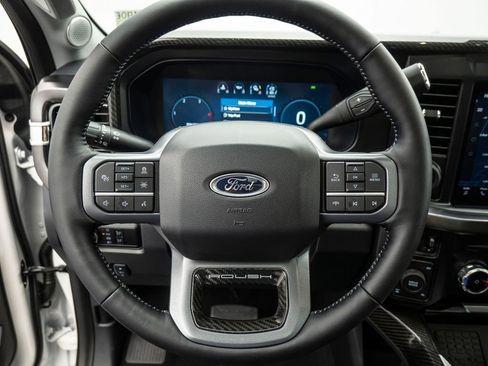 Used 2024 Ford F250 Lariat w/ Lariat Ultimate Package AWD/4WD image 11