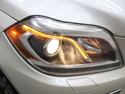 Used 2015 Mercedes-Benz GL 450 4MATIC w/ Appearance Package image 28