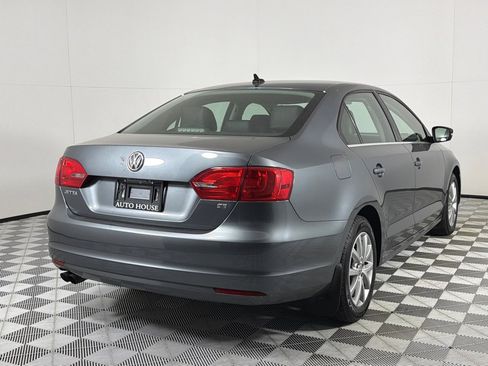 Used 2014 Volkswagen Jetta SE FWD image 5