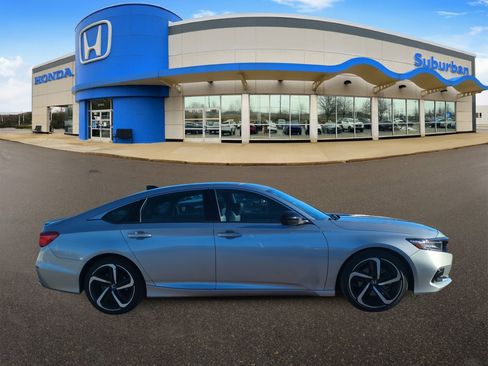 Certified 2022 Honda Accord Sport image 9