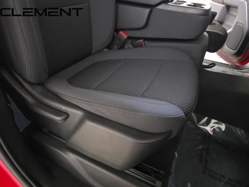 Used 2021 Chevrolet Silverado 1500 Custom Trail Boss w/ Safety Confidence Package image 33