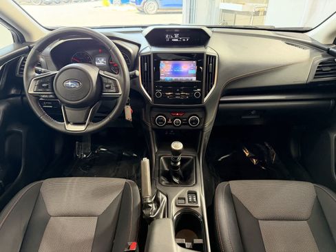 Used 2022 Subaru Crosstrek 2.0i Premium AWD/4WD image 12