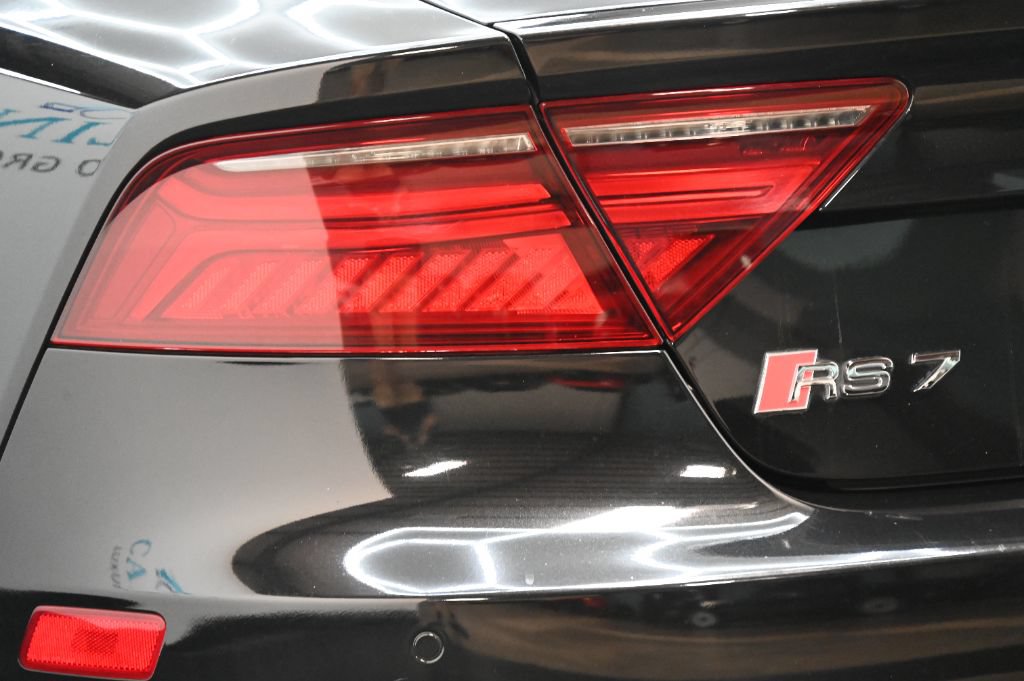 Used 2016 Audi RS 7 Prestige w/ Driver Assistance Package AWD/4WD image 13
