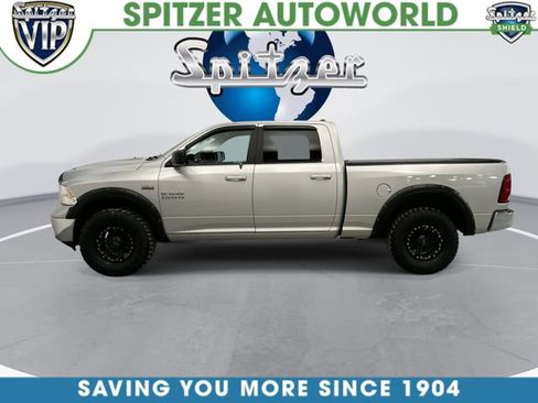 Used 2019 RAM 1500 Classic SLT AWD/4WD image 6