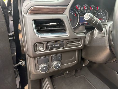 Used 2023 Chevrolet Tahoe LS RWD image 27