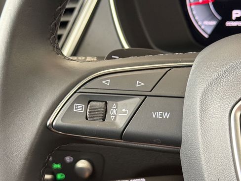 Used 2023 Audi Q5 2.0T Prestige w/ Prestige Package image 16