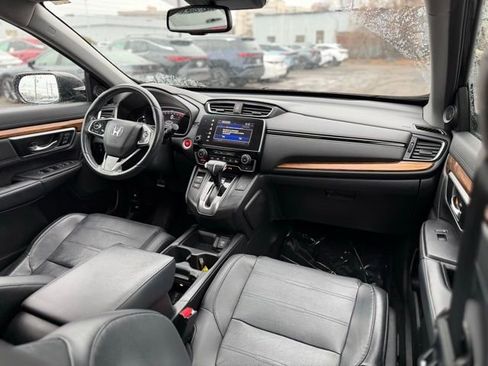 Used 2019 Honda CR-V Touring image 16