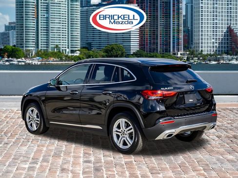 Used 2021 Mercedes-Benz GLA 250 w/ Premium Package image 4