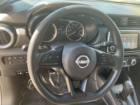 Used 2023 Nissan Versa S w/ Trunk Package image 14