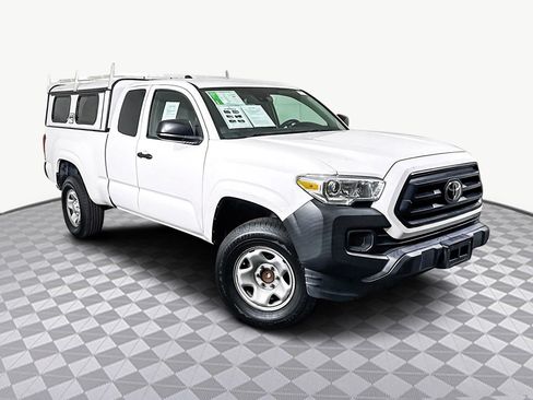 Used 2022 Toyota Tacoma SR image 49