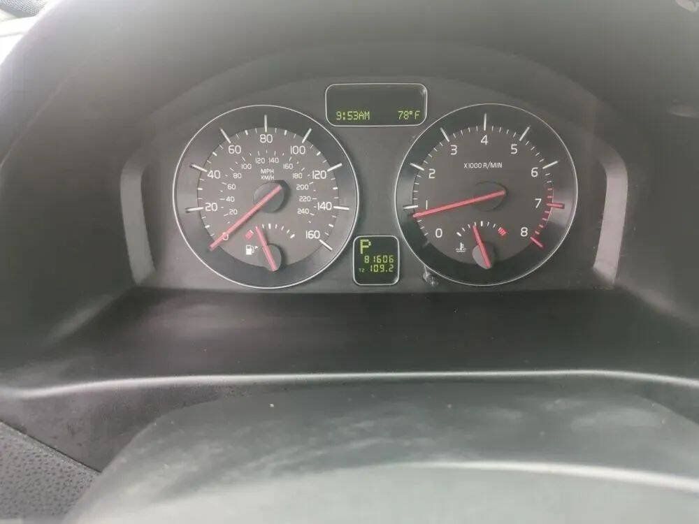 Used 2011 Volvo C30 T5 FWD image 12