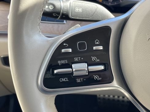 Certified 2020 Mercedes-Benz E 450 E 450 RWD Cabriolet image 36