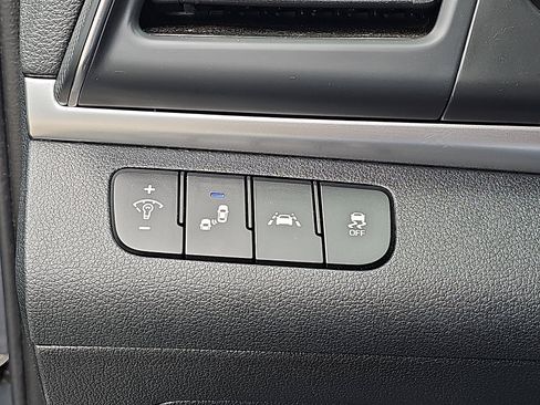 Used 2019 Hyundai Elantra SEL w/ Cargo Package FWD image 24