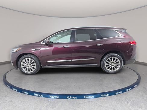 Used 2019 Buick Enclave Premium w/ Experience Buick Package AWD/4WD image 9