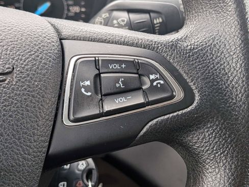 Used 2018 Ford Escape SE w/ SE Sync 3 Package AWD/4WD image 26