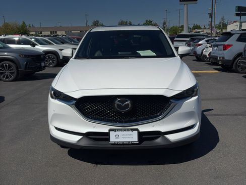 Used 2019 MAZDA CX-5 Signature AWD/4WD image 2