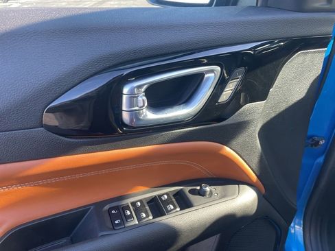 Used 2024 Jeep Compass Limited w/ Elite Group image 18