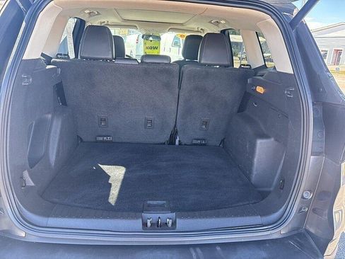 Used 2019 Ford Escape SEL AWD/4WD image 14