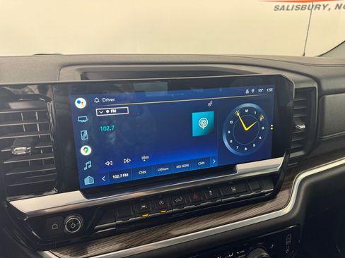 Used 2022 Chevrolet Silverado 1500 RST image 16