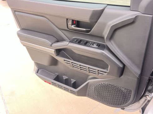 Used 2024 Toyota Tacoma SR5 RWD image 30