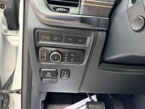 Used 2021 Ford F150 Platinum w/ Equipment Group 701A High image 31