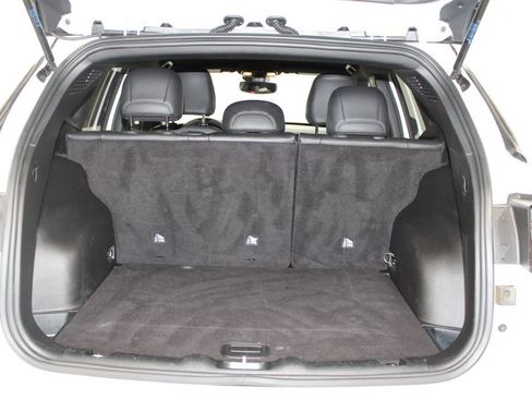 Used 2025 Jeep Compass Trailhawk AWD/4WD image 14