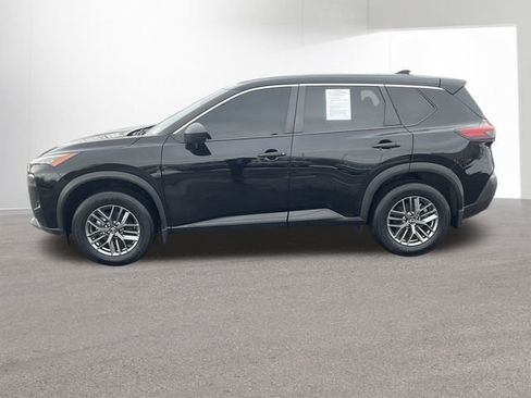 Certified 2023 Nissan Rogue S image 4