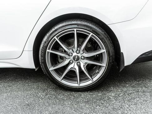 Used 2022 Genesis G70 2.0T w/ Prestige Package AWD/4WD image 33