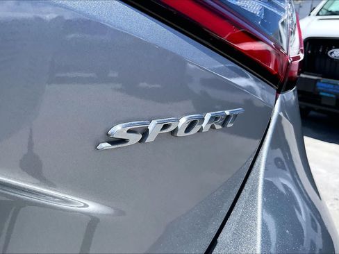 Used 2022 Honda Civic Sport image 7