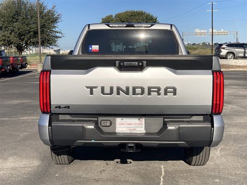 New 2026 Toyota Tundra SR image 5
