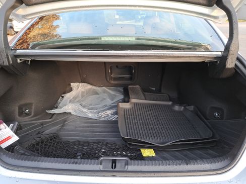 Used 2025 Lexus ES 300h w/ Premium Package image 13