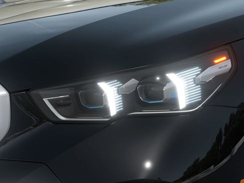 New 2027 BMW 550e xDrive image 6