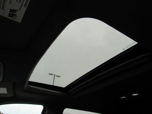 Used 2021 GMC Sierra 1500 Denali w/ Denali Ultimate Package image 30