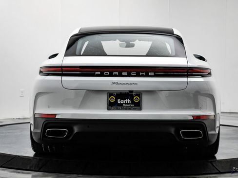 Used 2025 Porsche Panamera Premium Package 21 Sport Desi w/ Premium Package image 10