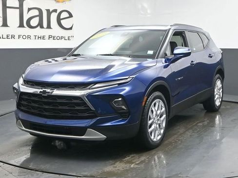 Used 2023 Chevrolet Blazer LT FWD image 7