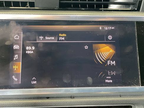 Used 2020 Audi Q3 2.0T Premium AWD/4WD image 19