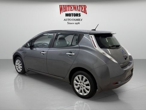 Used 2015 Nissan Leaf S w/ Charge Package image 2