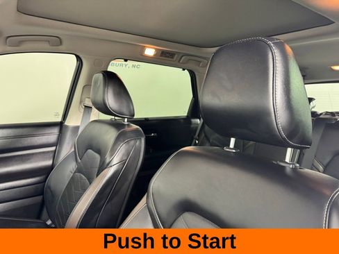 Used 2023 Nissan Pathfinder Platinum w/ Cargo Package image 13